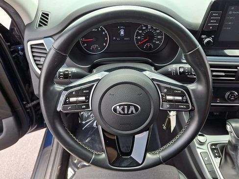Used 2021 Kia Seltos S AWD/4WD image 18