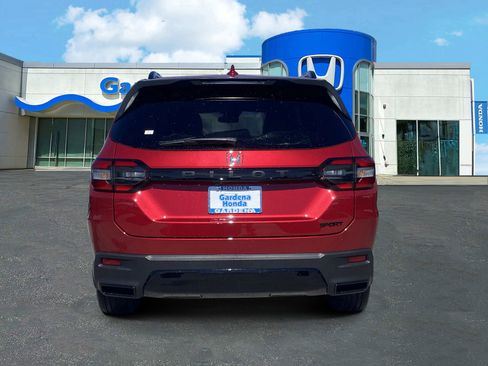 New 2026 Honda Pilot Sport image 12