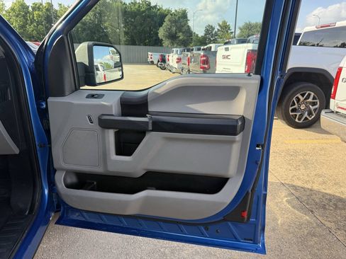 Used 2016 Ford F150 XL w/ Equipment Group 101A Mid RWD image 11