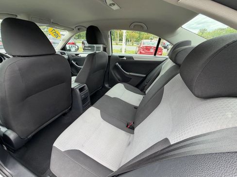 Used 2017 Volkswagen Jetta S FWD image 20