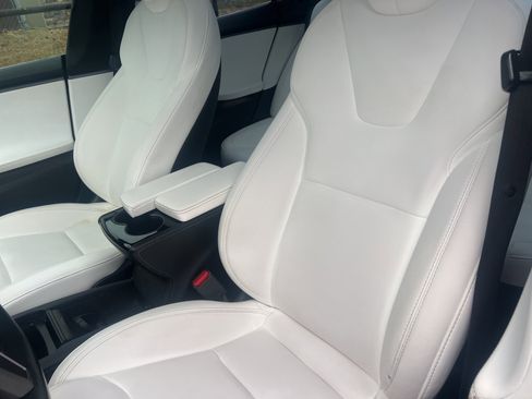 Used 2021 Tesla Model S Long Range image 12