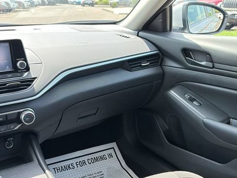 Certified 2023 Nissan Altima 2.5 S FWD image 23