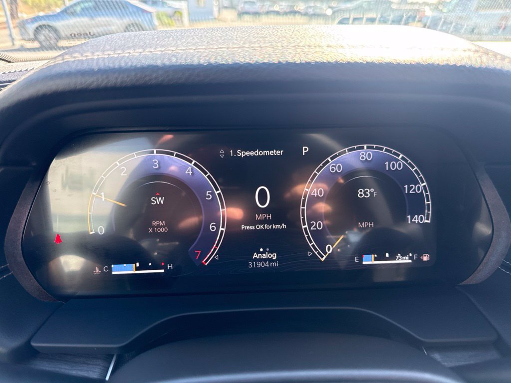 Certified 2024 Jeep Grand Cherokee L Limited w/ Luxury Tech Group II AWD/4WD image 19