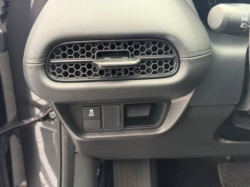 Certified 2023 Honda HR-V LX image 24