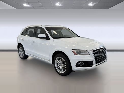 Used 2017 Audi Q5 2.0T Premium Plus w/ Technology Package AWD/4WD image 7