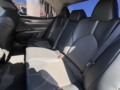 Used 2024 Toyota Camry SE FWD image 10