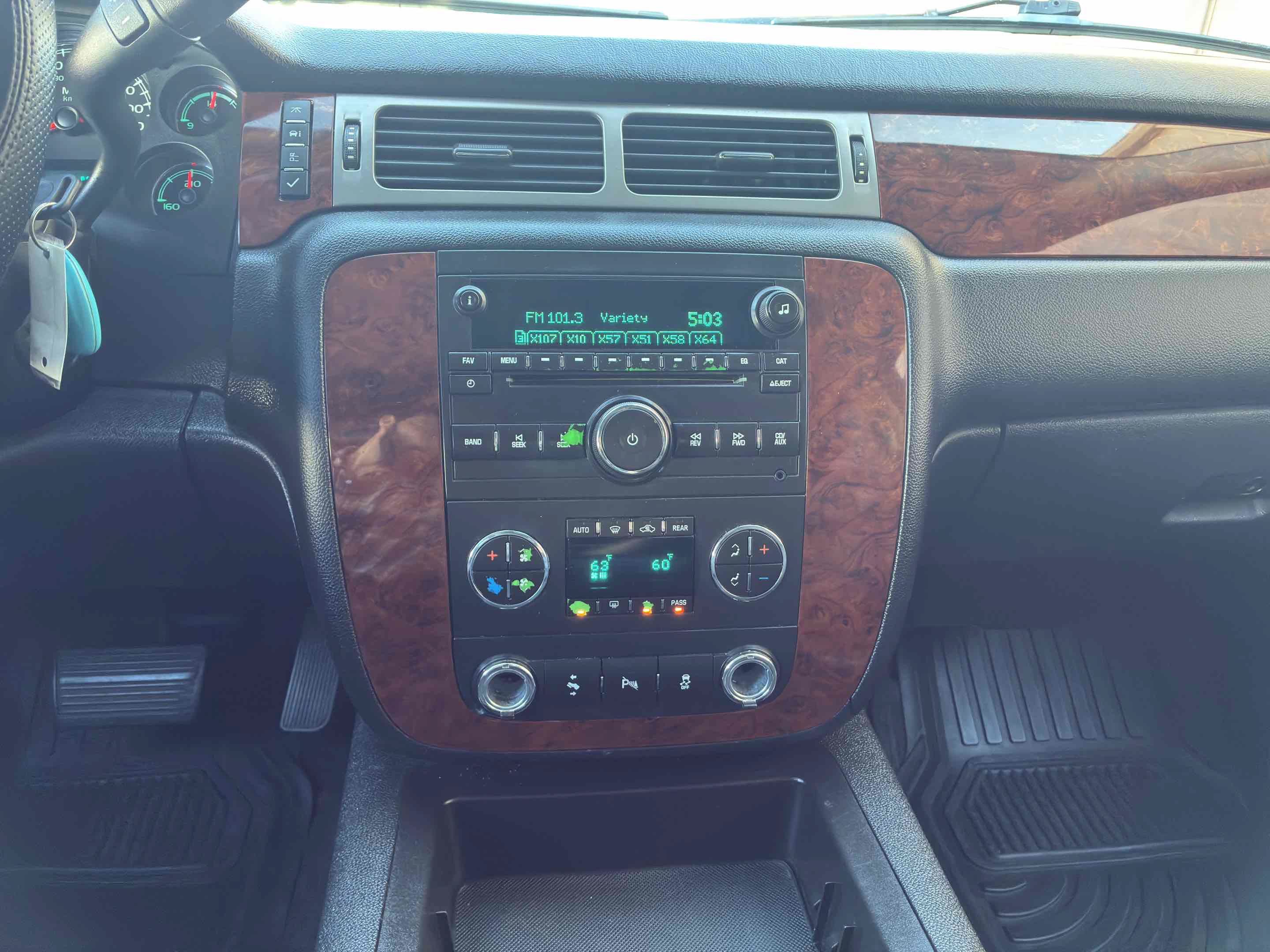 Used 2012 Chevrolet Tahoe LT AWD/4WD image 21
