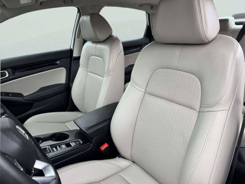 Used 2024 Honda Civic Touring image 30