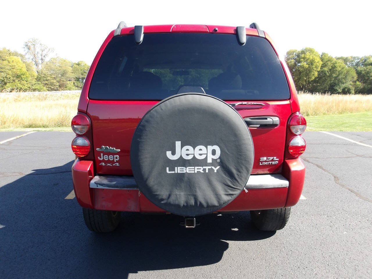 Used 2005 Jeep Liberty Limited AWD/4WD image 4