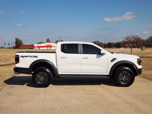 Used 2024 Ford Ranger Raptor image 7