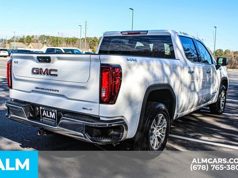 Used 2025 GMC Sierra 1500 SLT image 5