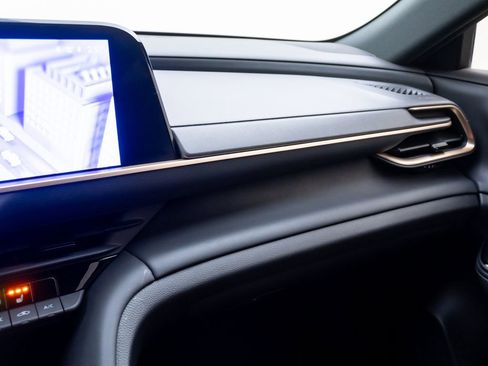 Used 2024 Toyota Crown XLE image 32