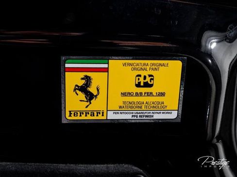 Used 2022 Ferrari 812 GTS RWD image 9