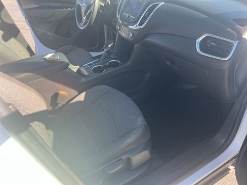 Used 2024 Chevrolet Equinox LT image 21
