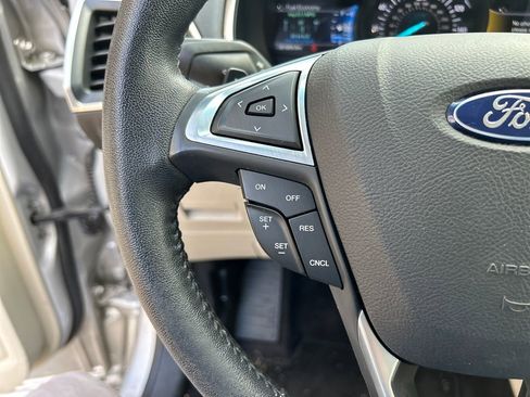 Used 2017 Ford Edge Titanium w/ Equipment Group 301A image 22