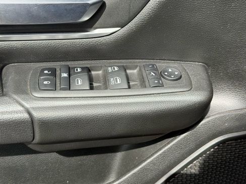 Used 2022 RAM 1500 Big Horn image 8