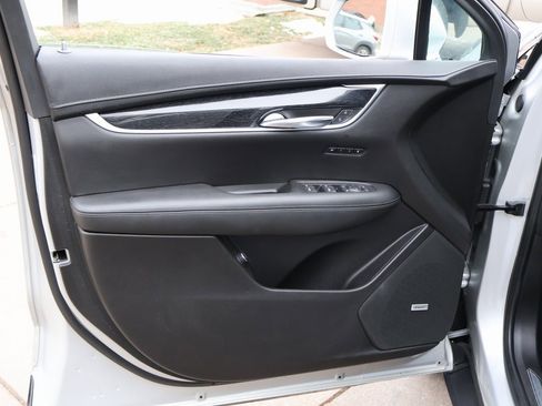 Used 2020 Cadillac XT5 Premium Luxury image 26