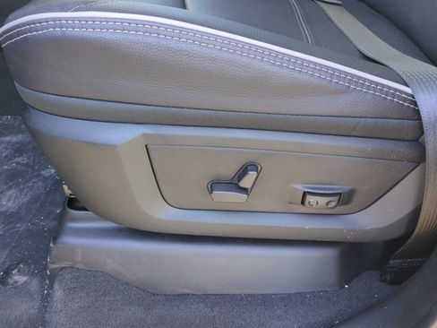 New 2025 RAM 3500 Limited image 14