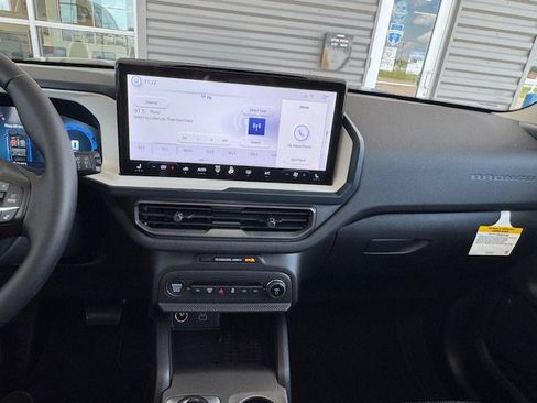 New 2025 Ford Bronco Sport Heritage w/ Convenience Package image 12