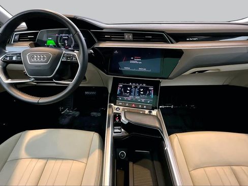 Used 2024 Audi Q8 e-tron Premium Plus AWD/4WD image 14