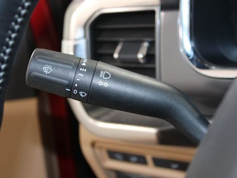 Used 2022 Ford F150 Lariat w/ Equipment Group 501A Mid image 41