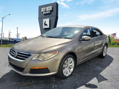 Used 2012 Volkswagen CC Sport FWD image 1