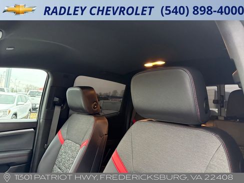 Certified 2024 Chevrolet Colorado Z71 w/ Z71 Convenience Package 2 image 11