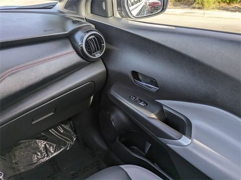 Used 2023 Nissan Kicks SR w/ SR Premium Package image 18