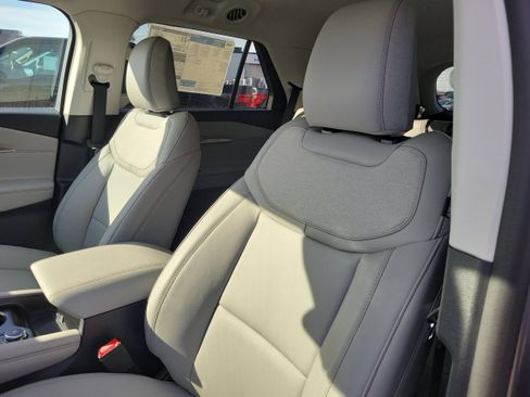 New 2026 Ford Explorer Active w/ Active Comfort Package image 20