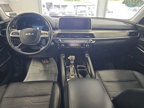 Used 2022 Kia Telluride SX w/ SX Prestige Package AWD/4WD image 11