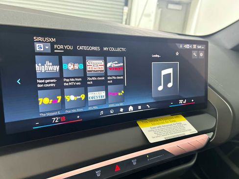 New 2026 BMW X3 xDrive30 w/ Premium Package image 12