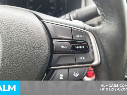 Used 2019 Honda Accord Sport image 11