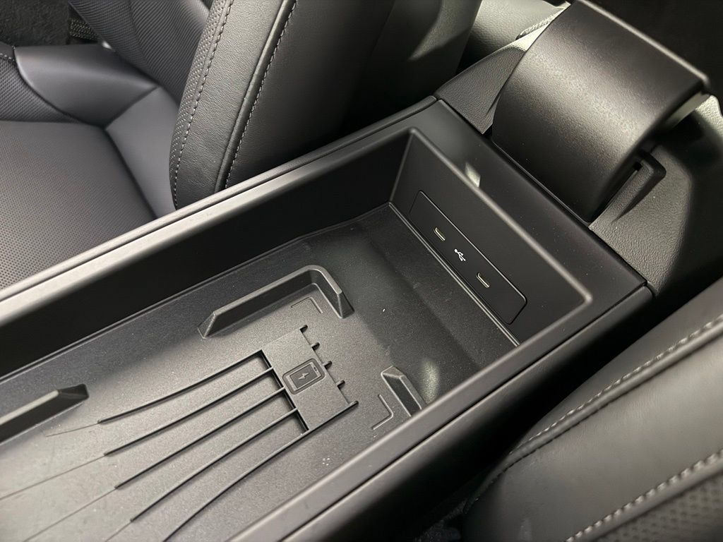 Certified 2025 Porsche 911 Carrera S RWD image 35