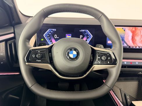 Used 2025 BMW X3 xDrive30i AWD/4WD image 11