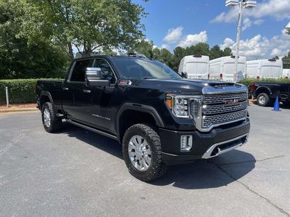 Used 2021 GMC Sierra 2500 Denali w/ Denali Black Diamond Edition
