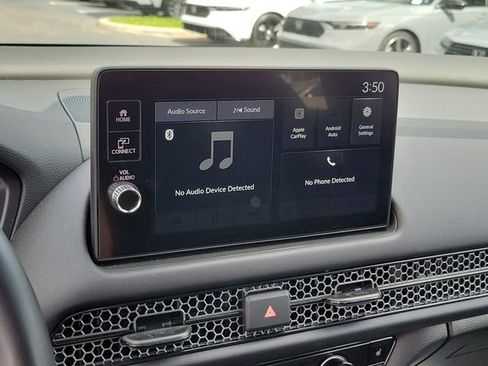 Certified 2026 Honda HR-V Sport image 26