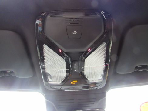 Used 2024 BMW X5 M60i w/ Climate Comfort Package AWD/4WD image 30