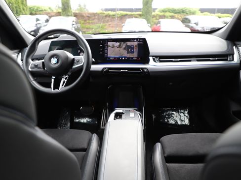 Used 2025 BMW X1 xDrive28i w/ Premium Package AWD/4WD image 13