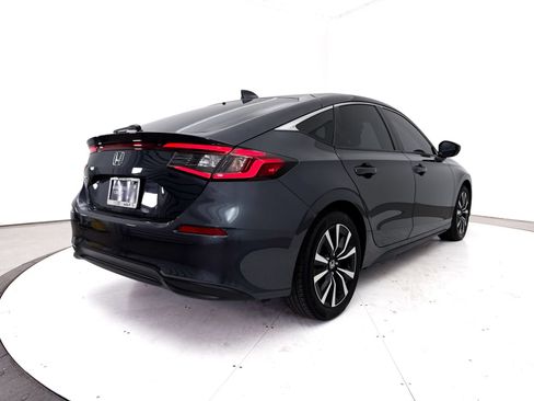 Used 2024 Honda Civic EX-L image 17