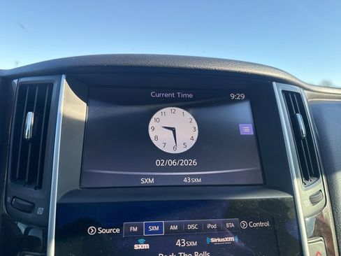 Used 2018 INFINITI Q50 Luxe image 44