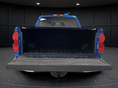 Used 2017 Toyota Tundra SR5 image 13