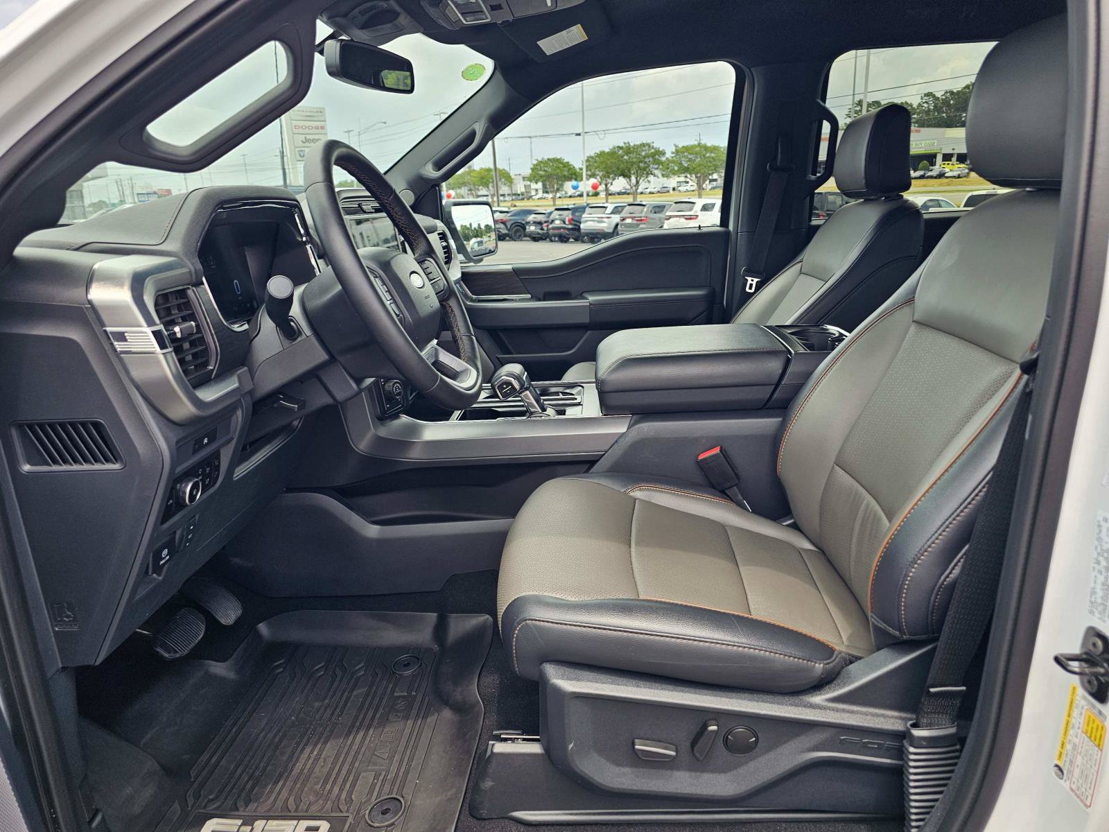 Used 2025 Ford F150 Lariat w/ Equipment Group 501A Mid AWD/4WD image 16