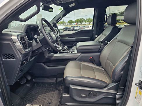 Used 2025 Ford F150 Lariat w/ Equipment Group 501A Mid AWD/4WD image 16