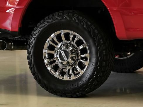 Used 2022 Ford F350 XLT w/ XLT Premium Package AWD/4WD image 44
