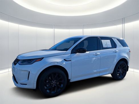 Used 2025 Land Rover Discovery Sport S image 7
