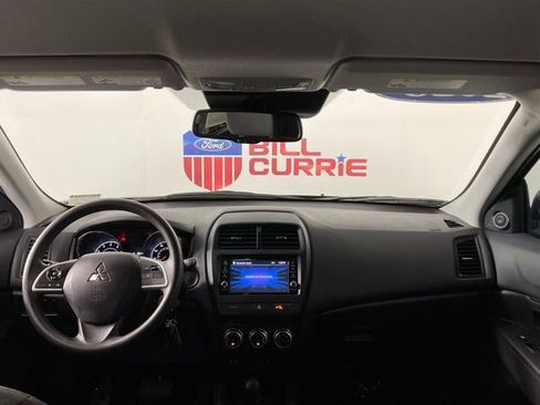 Used 2023 Mitsubishi Outlander Sport ES image 16