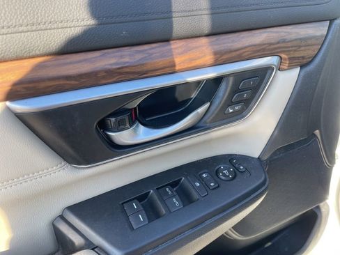 Used 2021 Honda CR-V EX-L image 16