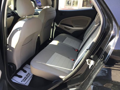 Used 2018 Ford EcoSport S image 11