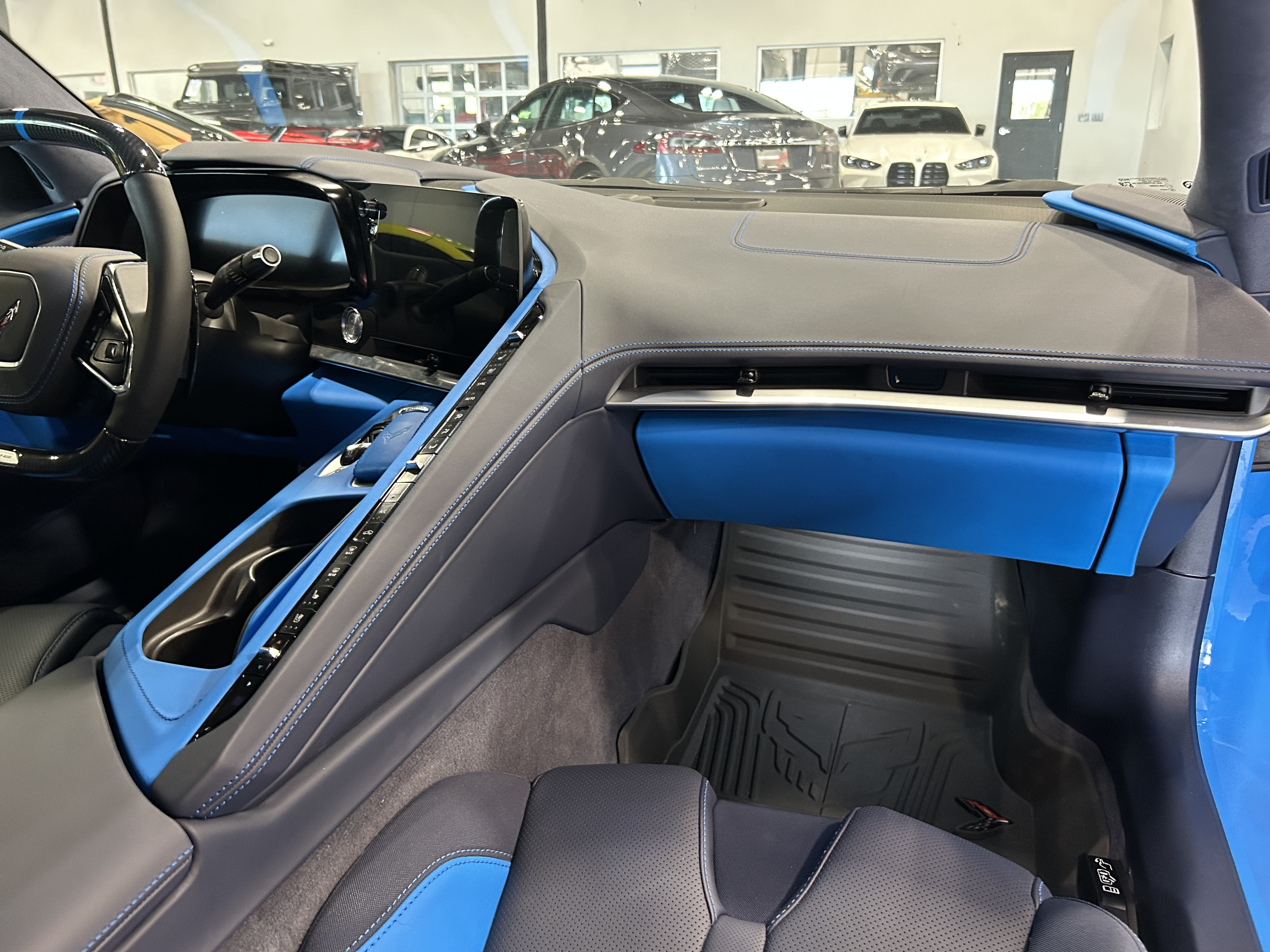 Used 2024 Chevrolet Corvette Z06 RWD image 14