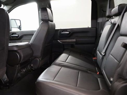 Used 2022 Chevrolet Silverado 3500 LTZ image 30